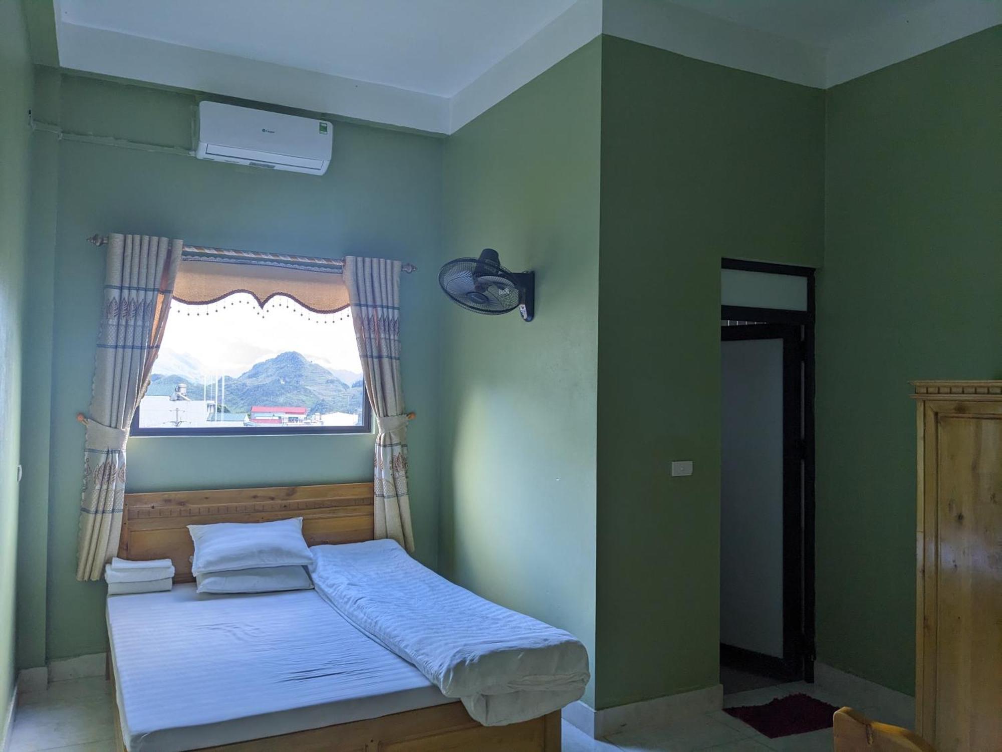 فندق Nha Nghi Ngoc Lam Quan Ba الغرفة الصورة